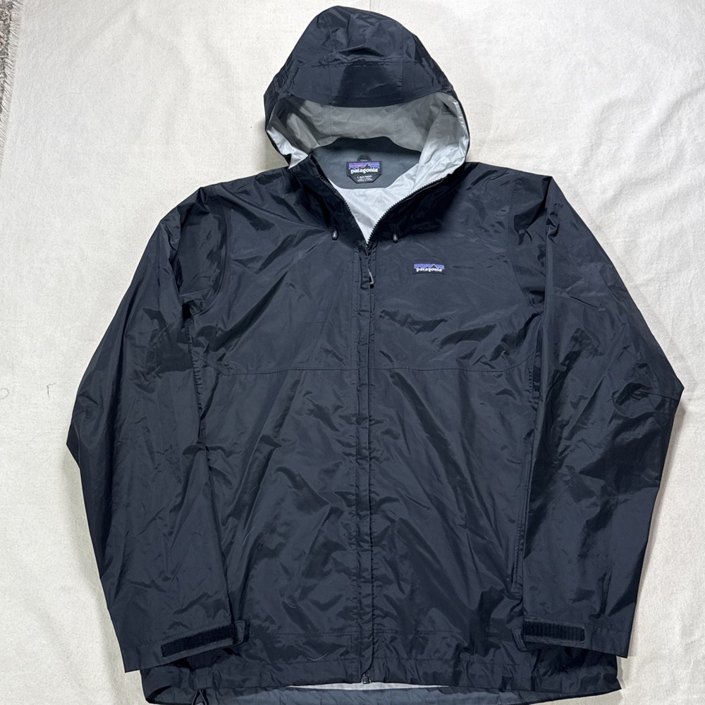 Patagonia Men's H2No Hooded Full-Zip Rain Coat Jacket Black Regular Fit L